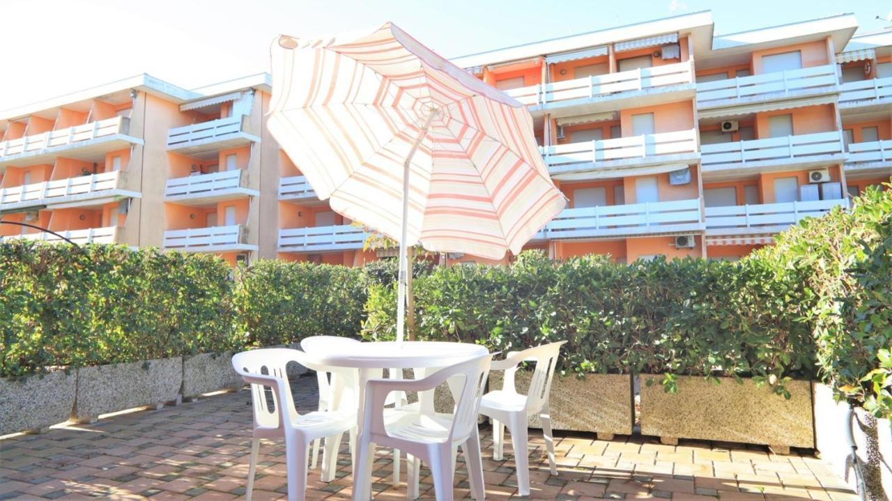 Condominio Biloba-Gemini Bibione Exterior photo