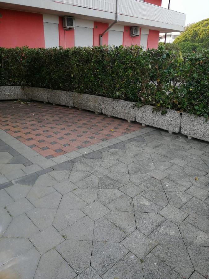 Condominio Biloba-Gemini Bibione Exterior photo